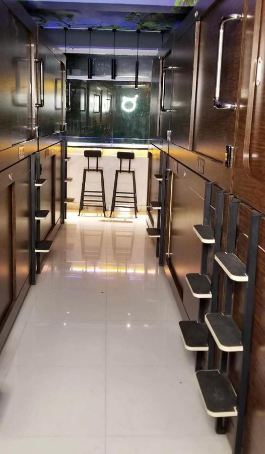 Sleep Cubee Hostel Hong Kong Exterior photo